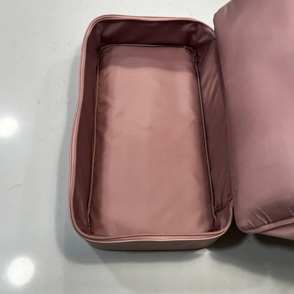 Béis The Weekender in Atlas Pink - Picture 7 of 10